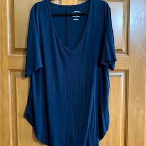 Torrid Navy Blue Women's Top. PTP 22.